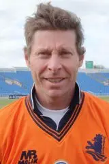 Michael Dighton