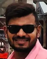 शशीम राठोर